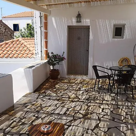 Elena Studio Holiday home Logothetianika